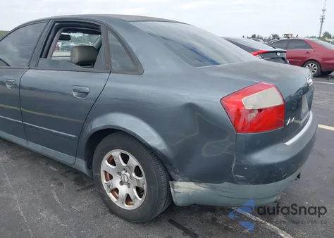 2002 Audi A4 1.8T z USA, uszkodzony, nr VIN WAULC68E92A178460